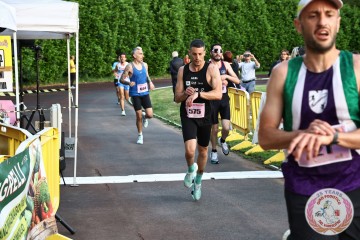 IMG_1995.jpg